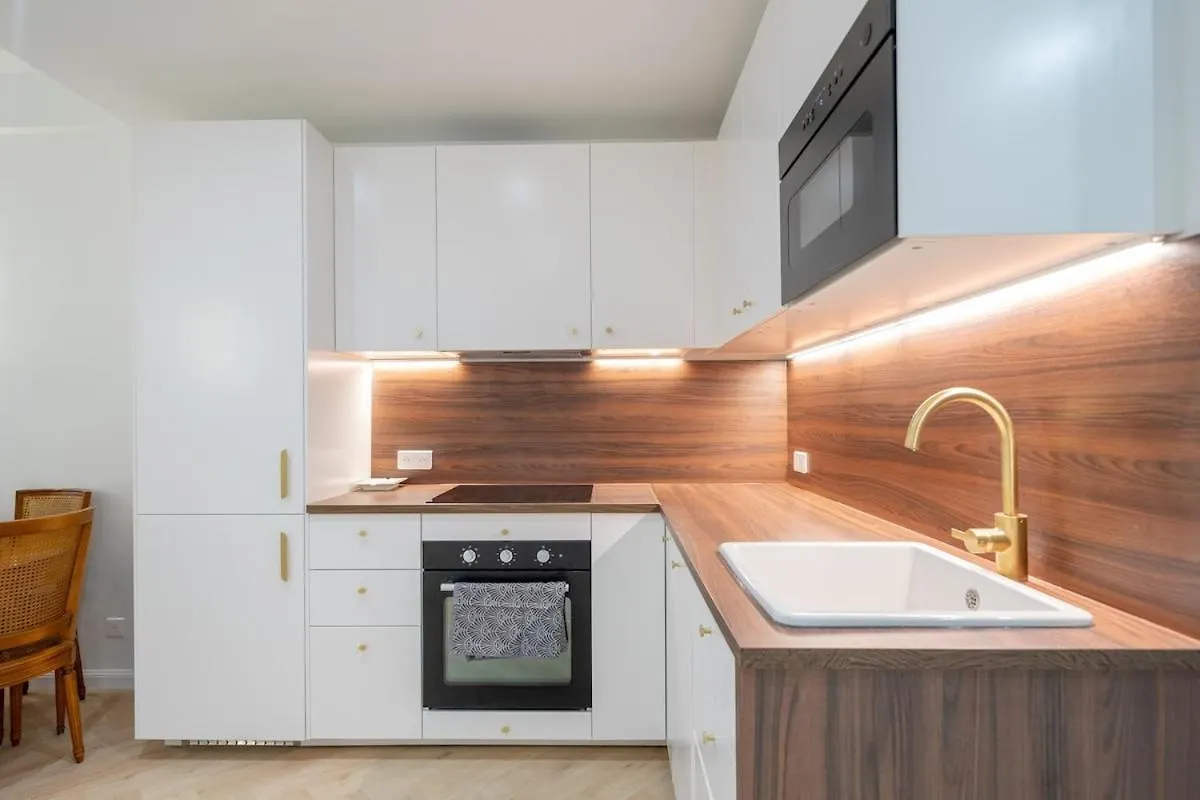 Beautiful 3 Rooms, Carre D 'Or Nice Apartment