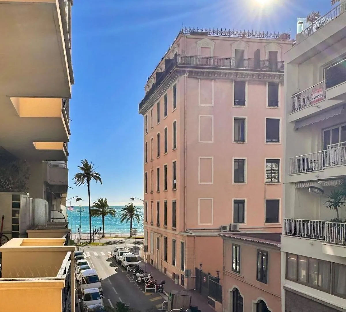 Beautiful 3 Rooms, Carre D 'Or Nice