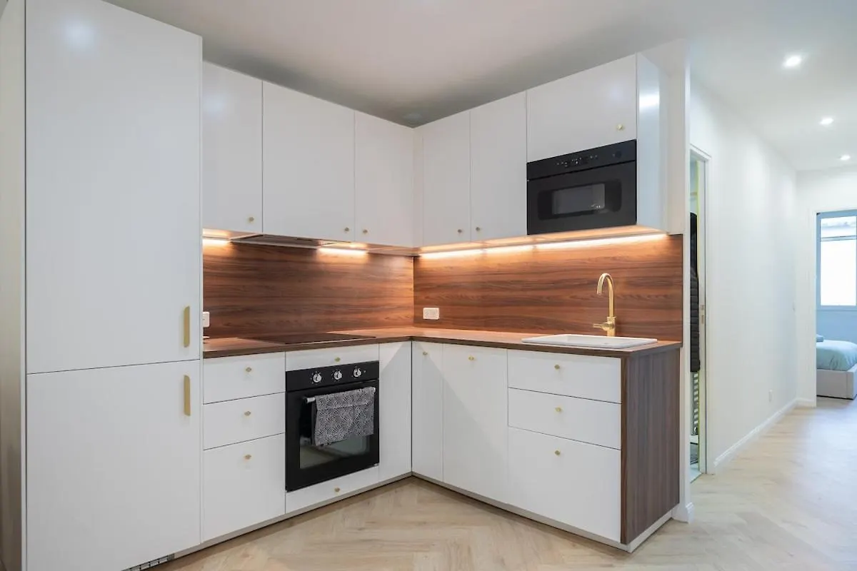 Beautiful 3 Rooms, Carre D 'Or Nice Apartment